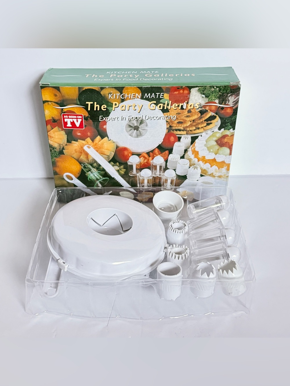 Vintage Kitchen Mate “The Party Gallerias” Food Decorating Set • Original Box